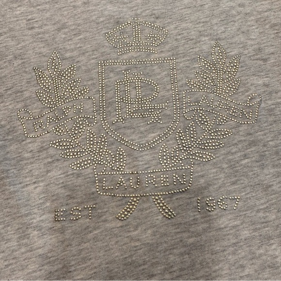 Ralph Lauren Women’s Gray Top / Tee Shirt W/ Silver Studded Logo Sz LP - Picture 5 of 11